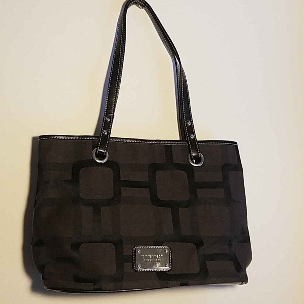 EUC Nine West purse
